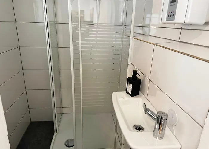 Wohnen Auf Zeit In Hueckeswagen -neu- *